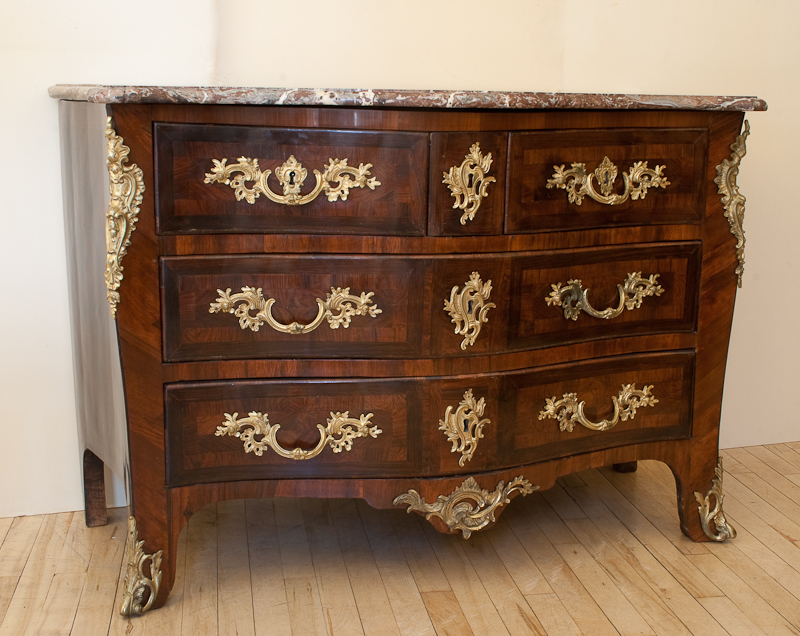 Louis XV commode