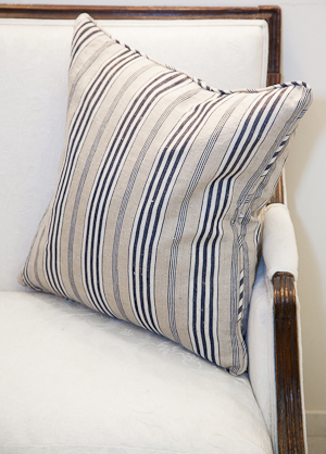 Linen cushion